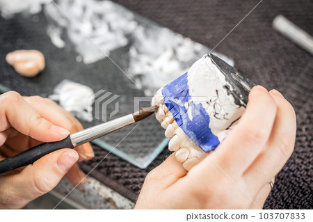 Dental technician 103707833