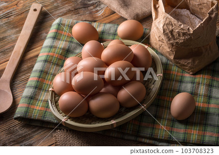 Chicken eggs Chicken eggs 103708323