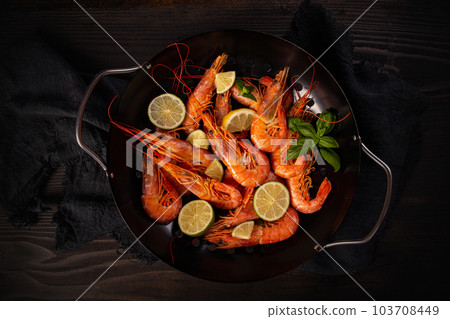 Raw ocean king prawns Raw ocean king prawns 103708449