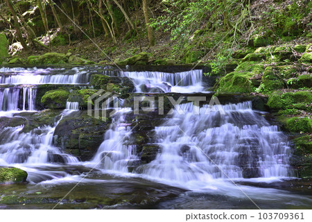 [三重縣名張市]赤目48瀑布/雛淡瀑布 103709361