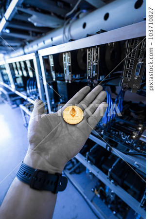 Cryptocurrency mining unit 103710827