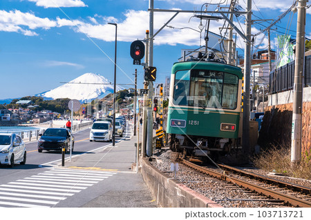 “神奈川縣”江之電和富士山/湘南海岸風光 103713721