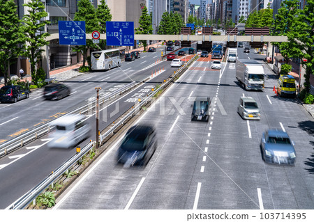 《Tokyo》Tokyo traffic image/urban landscape 103714395