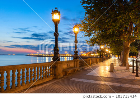 Old Embankment at dawn in Cadiz, Andalusia, Spain 103715434