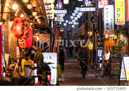《Tokyo》 Kamata station square bar, Bourbon Road 103715485