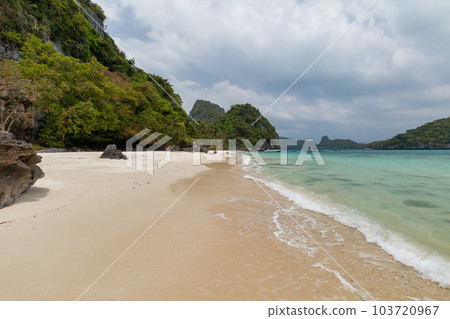 beautiful beach and sky at Ang Thong National Marine Park,tropical paradise,Samui District, Suratthani, Thailand beautiful beach and sky at Ang Thong National Marine Park,tropical paradise,Samui District, Suratthani, Thailand 103720967