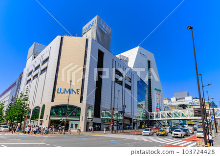 東京新宿區的都市風光 Lumine 1 103724428