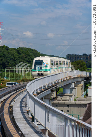 A train on the Yukarigaoka Line in Sakura City, Chiba Prefecture 103726981