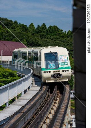 千葉縣佐倉市的Yukarigaoka線的電車 103726983