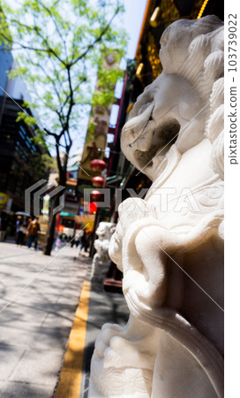 A lion watching over Chinatown A lion watching over Chinatown 103739022