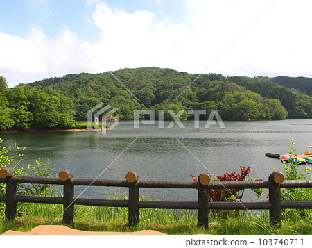 Scenery of Lake Mikawa 103740711