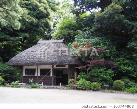 小石川後樂園九八屋（江戶時代酒舖改建） 103744908