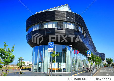 [Ehime Prefecture] Sunny Imabari Minato Exchange Center "Harbary" (Imabari Sea Station) 103745565