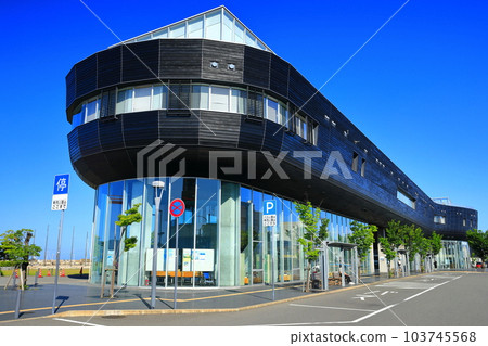 [Ehime Prefecture] Sunny Imabari Minato Exchange Center "Harbary" (Imabari Sea Station) 103745568