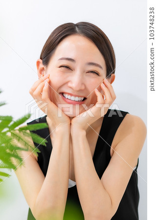 護膚美容女性 103748238