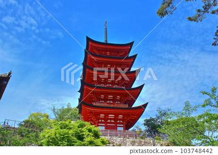 [廣島縣] 宮島嚴島神社五層塔 103748442