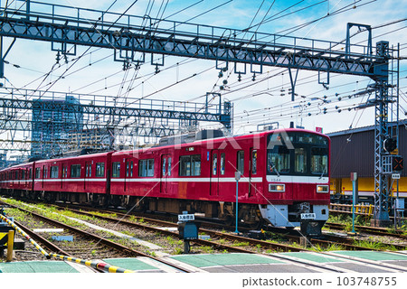 京濱急行神奈川新町汽車站車輛車庫風景 京濱急行神奈川新町汽車站車輛車庫風景 103748755