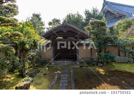 清涼寺 103750581