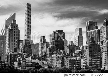 Manhattan - Black and White - New York, USA 103755545