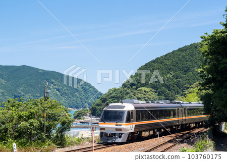 [喜瀨本線] 安石站出發的特急南紀3號 103760175