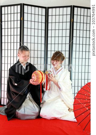 Kimono wedding ceremony, Kimono photo wedding, Photo studio shooting, Shiromuku / Crested hakama Kimono wedding ceremony, Kimono photo wedding, Photo studio shooting, Shiromuku / Crested hakama 103764991