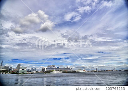 [Kanagawa] Yokohama View from Yamashita Park 103765233