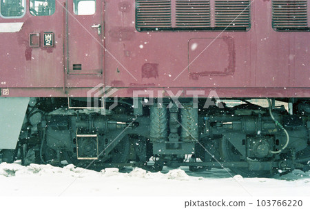Hakodate Main Line Iwamizawa Iwamizawa Locomotive Depot No. 2 JNR ED75-501 (Iwamizawa No. 2) 103766220