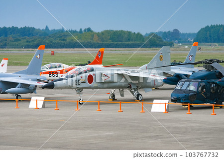 Air Self-Defense Force aircraft on display Air Self-Defense Force aircraft on display 103767732