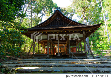 Sesha Ota Shrine 上賀茂神社 103770311