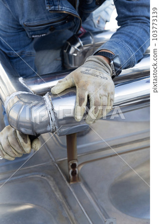 拆除接水池周圍現有管道 拆除接水池周圍現有管道 103773139