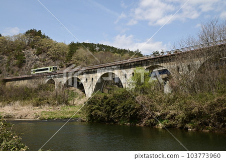 JR Kamaishi Line Tatsusobe River Bridge JR Kamaishi Line Tatsusobe River Bridge 103773960