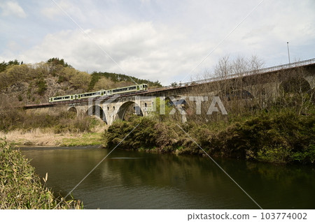 JR釜石線辰藻部川大橋 JR釜石線辰藻部川大橋 103774002