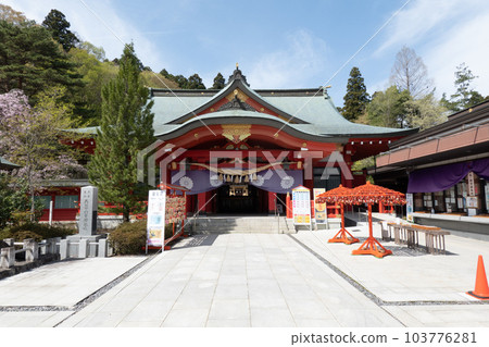 ``Miyagiken Gokoku Shrine'' in ``Sendai Castle Ruins (Aoba Castle Ruins)'' Sendai City, Miyagi Prefecture ``Miyagiken Gokoku Shrine'' in ``Sendai Castle Ruins (Aoba Castle Ruins)'' Sendai City, Miyagi Prefecture 103776281