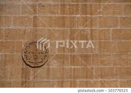 The streets of the old town of Midyat, Türkiye 103776525