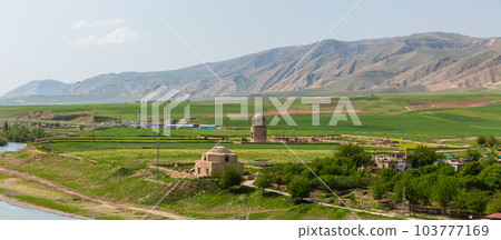 Turkey Zeiner Bey Mausoleum and Artukur Hammam in Hasankeyf before submersion Turkey Zeiner Bey Mausoleum and Artukur Hammam in Hasankeyf before submersion 103777169