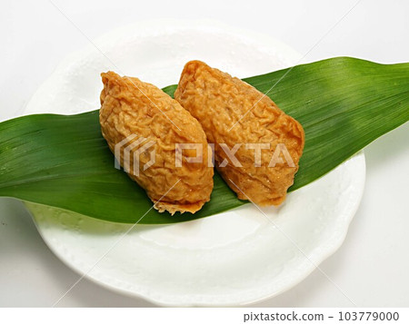 盤子裡的稻荷壽司 103779000