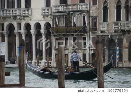 Venice Venice 103779564