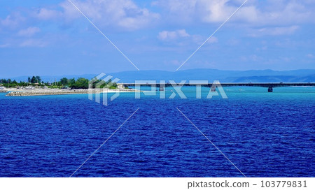 Kouri Ohashi and the sea and sky seen from the sea Kouri Ohashi and the sea and sky seen from the sea 103779831