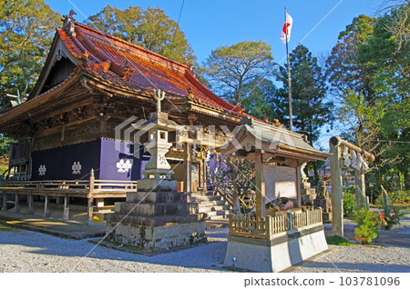 Suwa Shrine along the Nakamotoji River in Soeda Town, Tagawa District, Fukuoka Prefecture 103781096