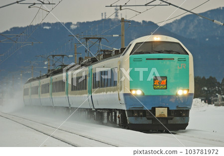 Hokuriku Main Line Isurugi-Fukuoka JR East 485 series R23 formation (Niigata) Hokuetsu 103781972