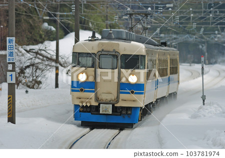 Hokuriku Main Line Kurikara JR West Series 475 A Formation (Kanazawa) Hokuriku Main Line Kurikara JR West Series 475 A Formation (Kanazawa) 103781974