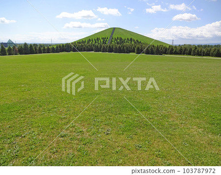 Hokkaido Sapporo "Moerenuma Park" "Moere Mountain" Hokkaido Sapporo "Moerenuma Park" "Moere Mountain" 103787972