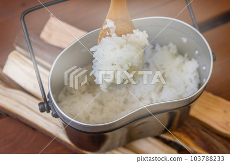 outdoors. Hango de Gohan rice cooker for outdoor and camping 103788233