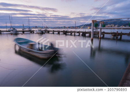 清晨大津市，滋賀縣的照片Yanagi拍攝了Saki Yacht Harbour 103790893