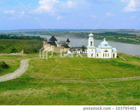 Khotyn Fortress and church of Alexander Nevsky 103795401