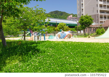 神戶市中央區HAT神戶夢公園初夏風光 神戶市中央區HAT神戶夢公園初夏風光 103795422