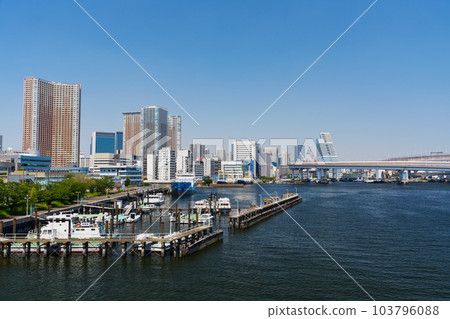 Tokyo Bay coastal scenery 103796088