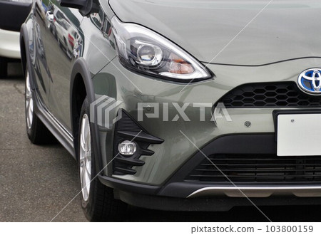 Car image Toyota Aqua Crossover front mask Car image Toyota Aqua Crossover front mask 103800159