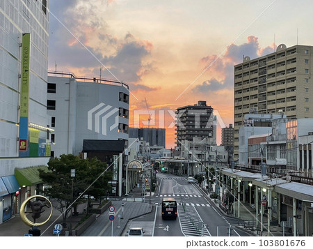 Evening view in front of Kisarazu Station in Chiba Prefecture Evening view in front of Kisarazu Station in Chiba Prefecture 103801676