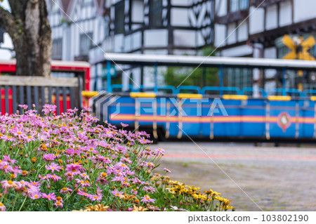 春暖花開的旅遊勝地風光 春暖花開的旅遊勝地風光 103802190